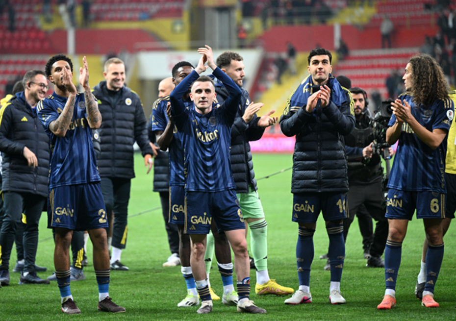 13 Nisan 2026 Spor Gazeteleri: Şampiyonluk Yarışı ve Transfer Gündemi