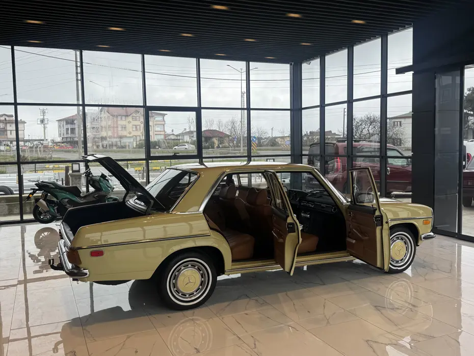 25 Bin Liraya Aldığı Klasik Otomobili 1 Milyon Liraya Yeniledi