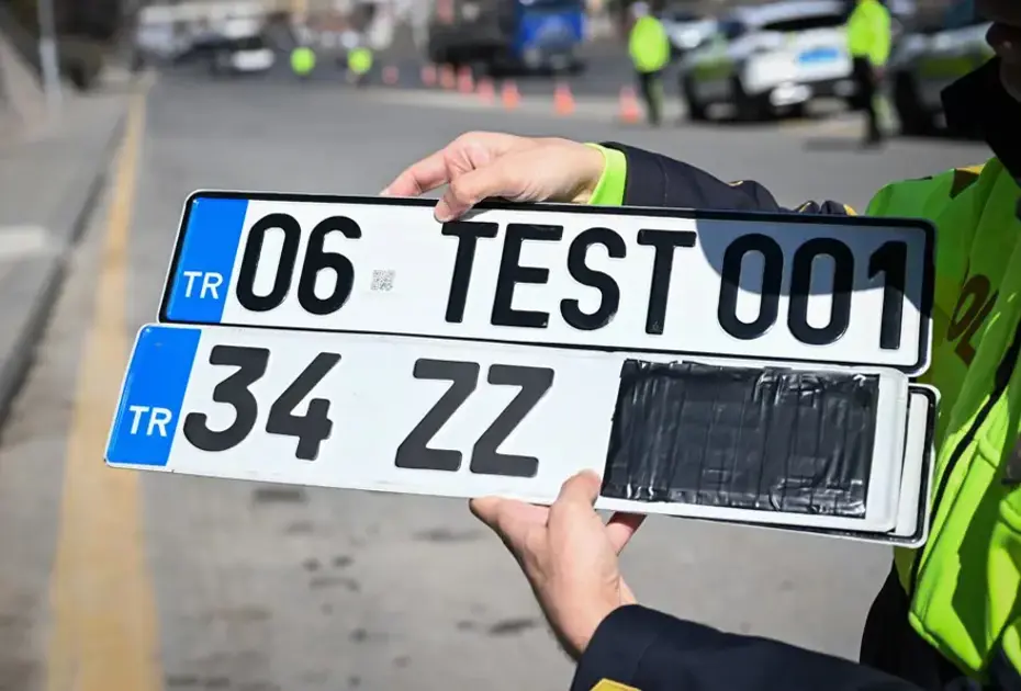 APP Plakalarda Yeni Dönem: Şoförler Odası Ücretsiz Değişim Yapacak