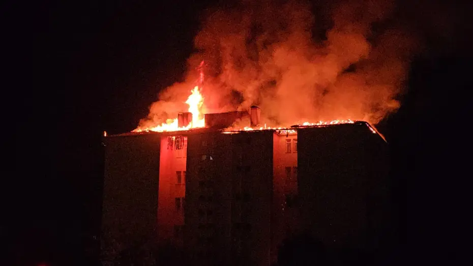 Aydın'da Lise Yurdunda Korkutan Yangın: 46 Öğrenci Tahliye Edildi