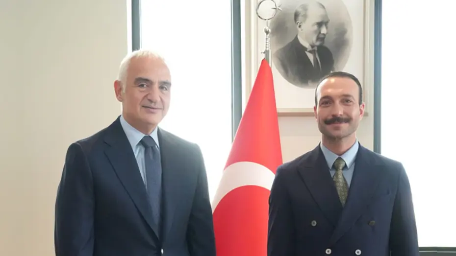 Bakan Ersoy'dan Oyuncu Görkem Sevindik'e Destek: Tehditlere Karşı Ortak Duruş