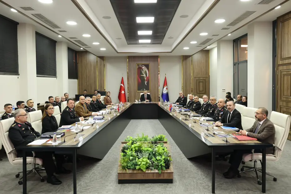 Bakan Mustafa Çiftçi'den Jandarma ve Sahil Güvenlik Akademisi'ne Kritik Ziyaret