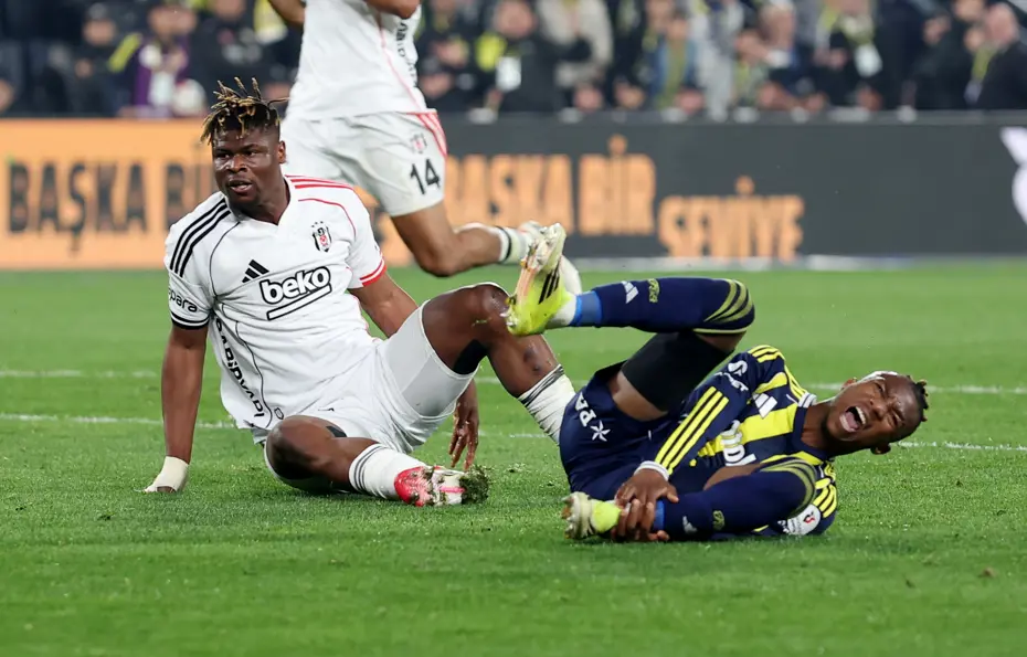 Besiktasli Agbadou'dan Derbi Sonrasi Sert Tepki: Utanilacak Bir Durum