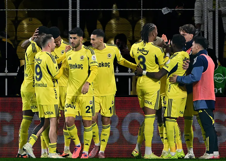 Fenerbahçe Kayseri Deplasmanında: Şampiyonluk Yolunda Kritik Viraj