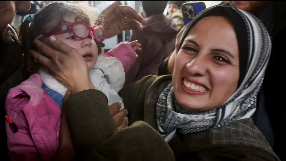 Gazze'de İki Yıllık Hasret Sona Erdi: Tahliye Edilen Bebekler Ailelerine Kavuştu