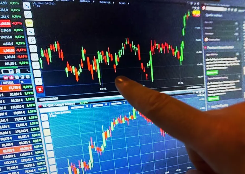 Hürmüz Boğazı'nda Tarihi Adım: Borsa İstanbul'dan Rekor Kapanış