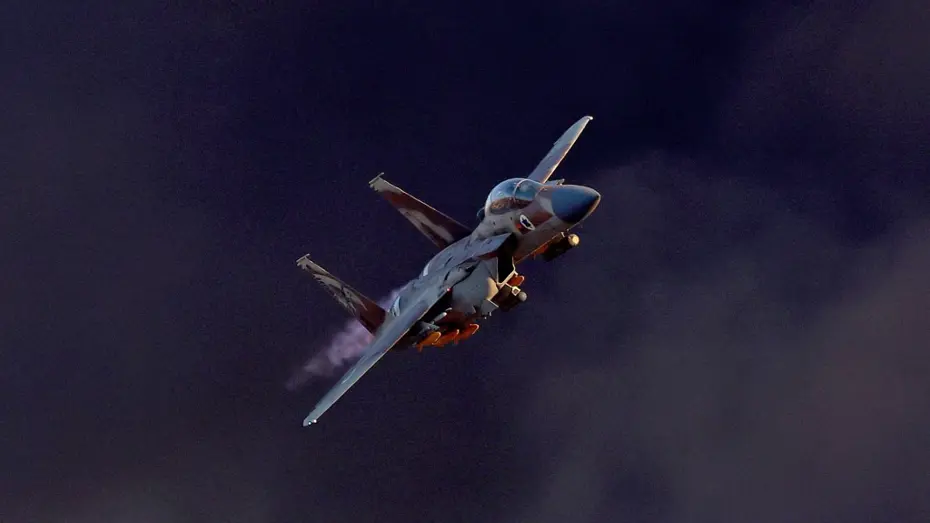 İran'da Savaşın Seyri Değişti: İki ABD Uçağı Düşürüldü