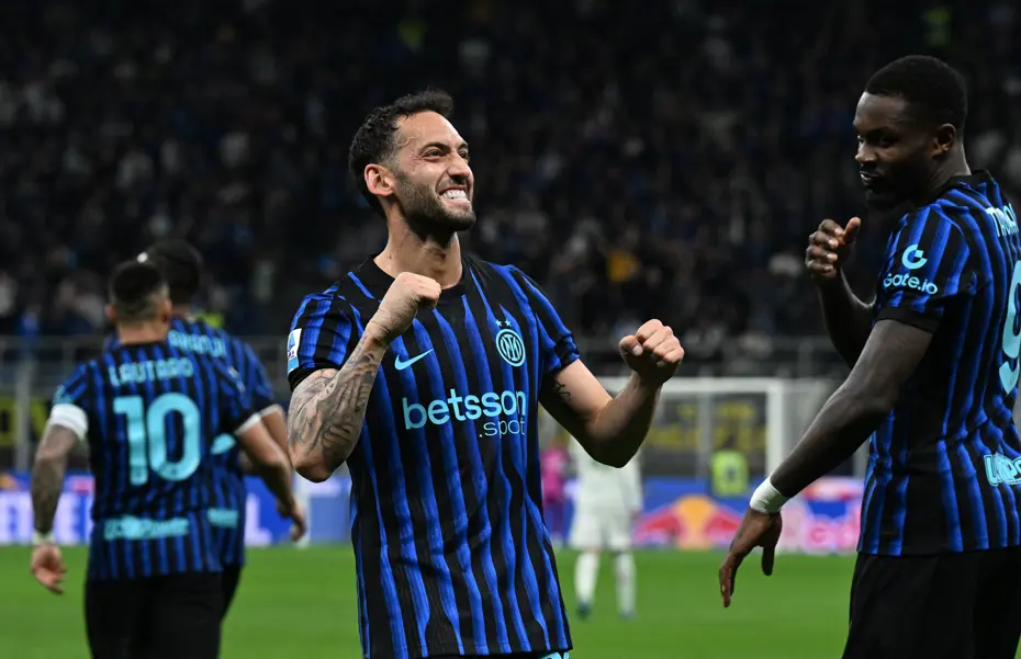 Inter Roma'yı Farklı Geçti: Hakan Çalhanoğlu'ndan Şık Gol
