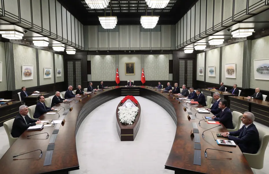 Kabine Toplanıyor: Gündemde Okul Güvenliği, Terörsüz Türkiye ve Bölgesel Gelişmeler Var