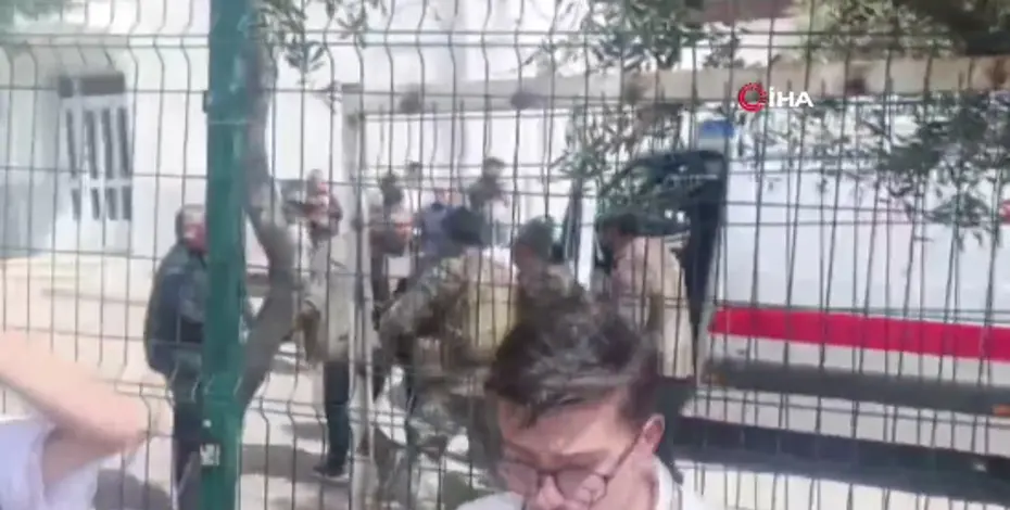 Kahramanmaraş'ta Ortaokula Silahlı Saldırı: Olay Yerinden İlk Detaylar