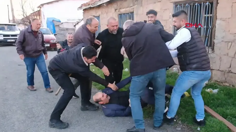 Kavga İhbarı Sürpriz Bir Kutlamaya Dönüştü: Emniyet Ekiplerine Duygusal Anlar