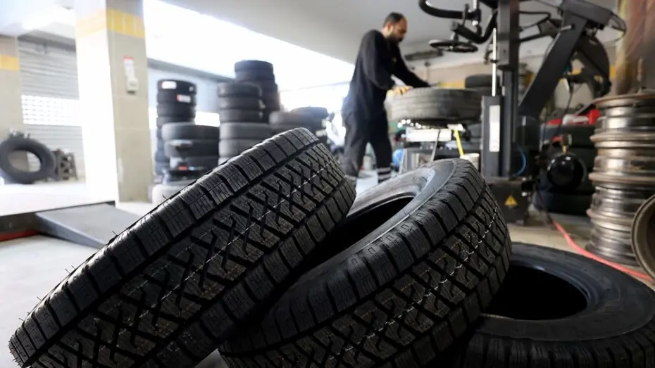 Kış Lastiği Zorunluluğu Ne Zaman Bitiyor? Bakanlıktan Güncel Duyuru