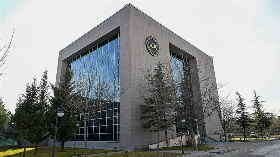 Maliye'den 100 Milyar Liralık Sahte Fatura Operasyonu: 2300 Mükellef İncelemede