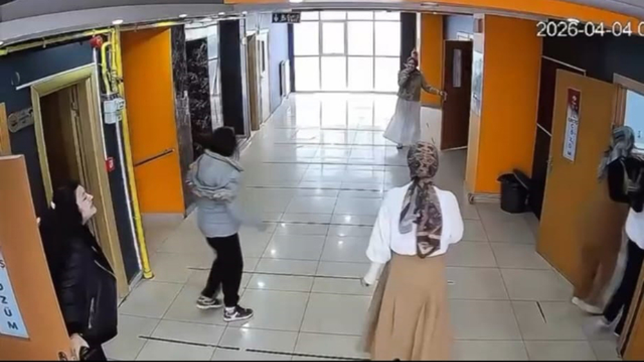 Van'da Deprem Anı: Dershanede Büyük Panik ve Örnek Tahliye